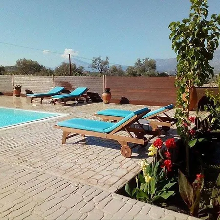 House Veggera - Private Swimming Pool * Pombia